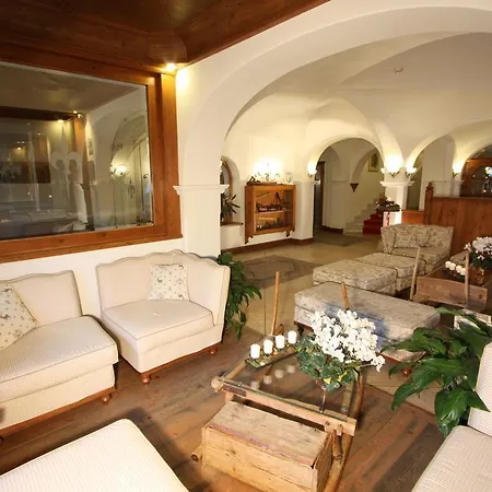 Hotel Trieste Cortina dʼAmpezzo
